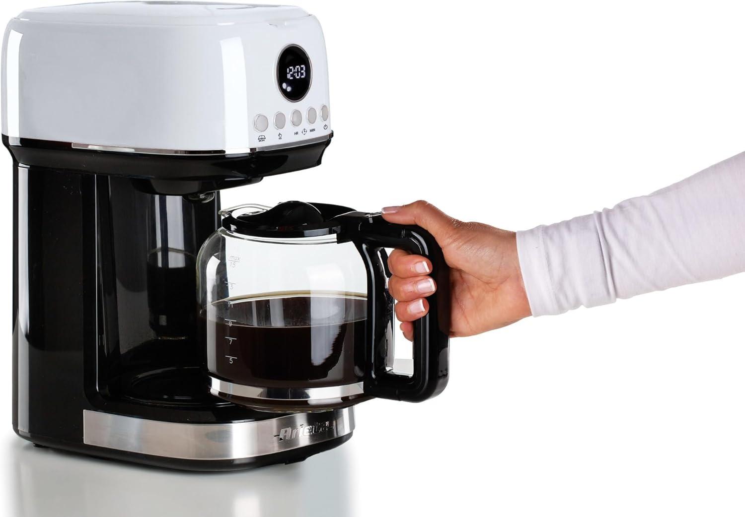 imageAriete 1396 Machine caf filtre moderne Caf amricain Capacit jusqu 15 tasses Base chauffante cran LCD Filtres amovibles et lavables BlancBlanc