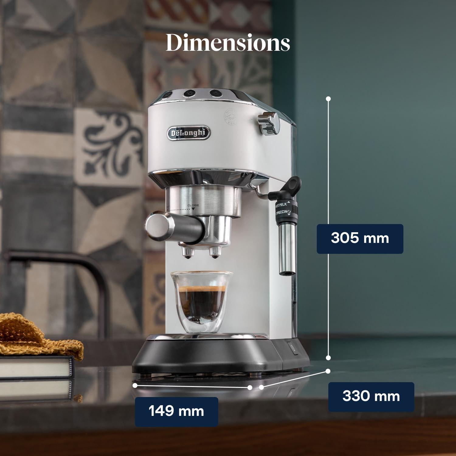 imageDeLonghi Dedica Style EC685M Machine Expresso avec Buse Mousse de Lait Professionnelle Seulement 15 cm de Large Rservoir de 1 L Botier en Mtal Compatible avec les Dosettes ESE MtalBlanc