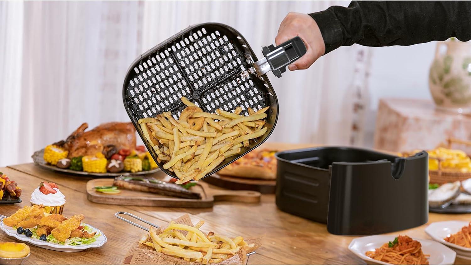 imageAigostar Friteuse air sans huile de 7L XXL Jusqu 10 personnes 1900W 7 Programmes automatiques Air Fryer Ecran tactile digital Utilisation dans panier ou tiroir Livre de recettes inclusNoir