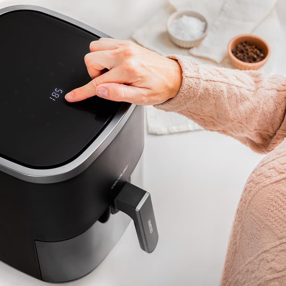 image:imageCecotec Friteuse Air sans Huile de 4 L avec Fentre Cecofry Fantastik Window 4000 Air Fryer 1400 W 9 Menus Contrle Tactile Technologie PerfectCoo 80200C Temps AjustableNoir Fentre