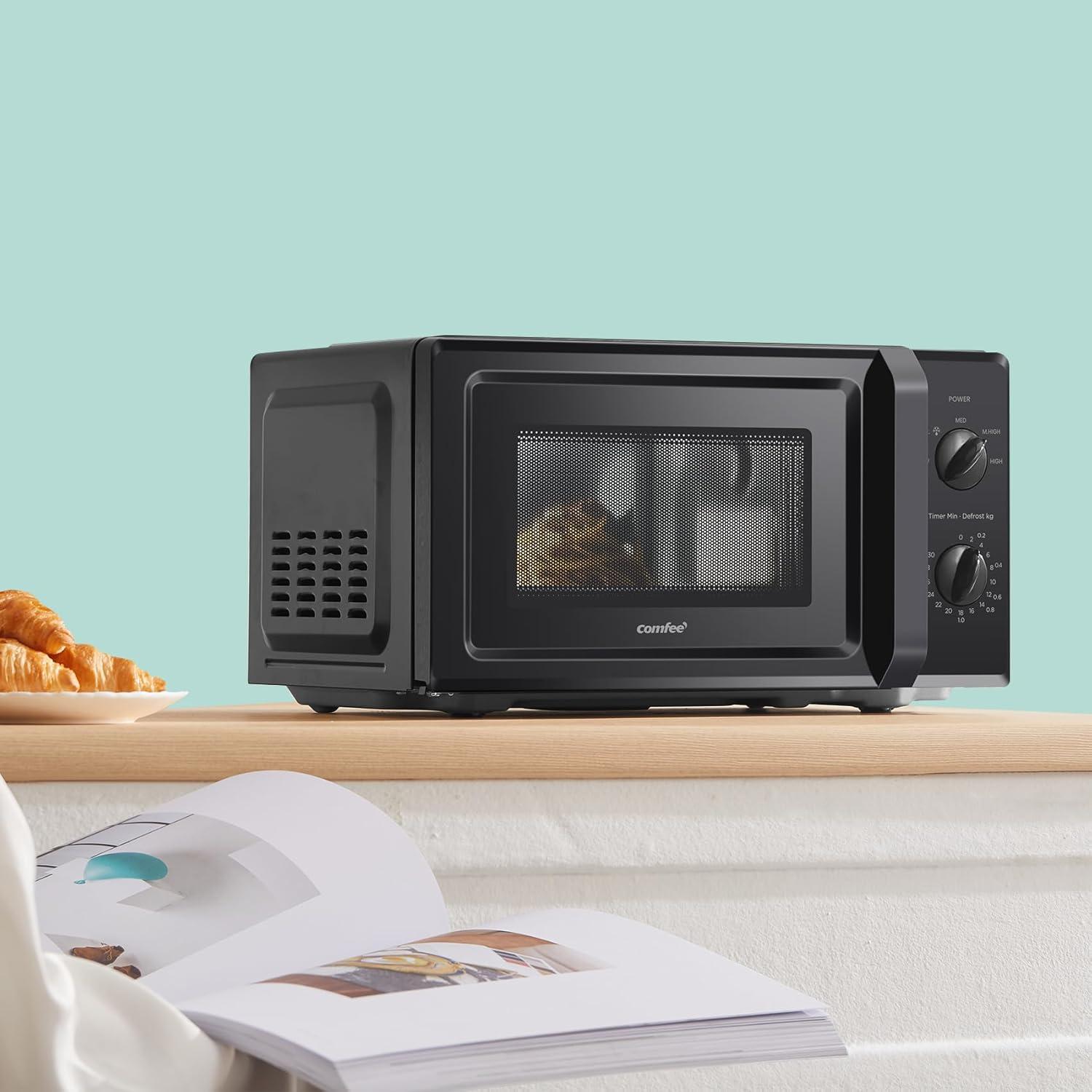 imageComfee CMM202CCWH Four microondes compact avec la capacit de 20 litres 700 W avec Commande manuelle Convenable pour petites cuisines 5 niveaux de puissance Dge rapide Blanc19l Noir
