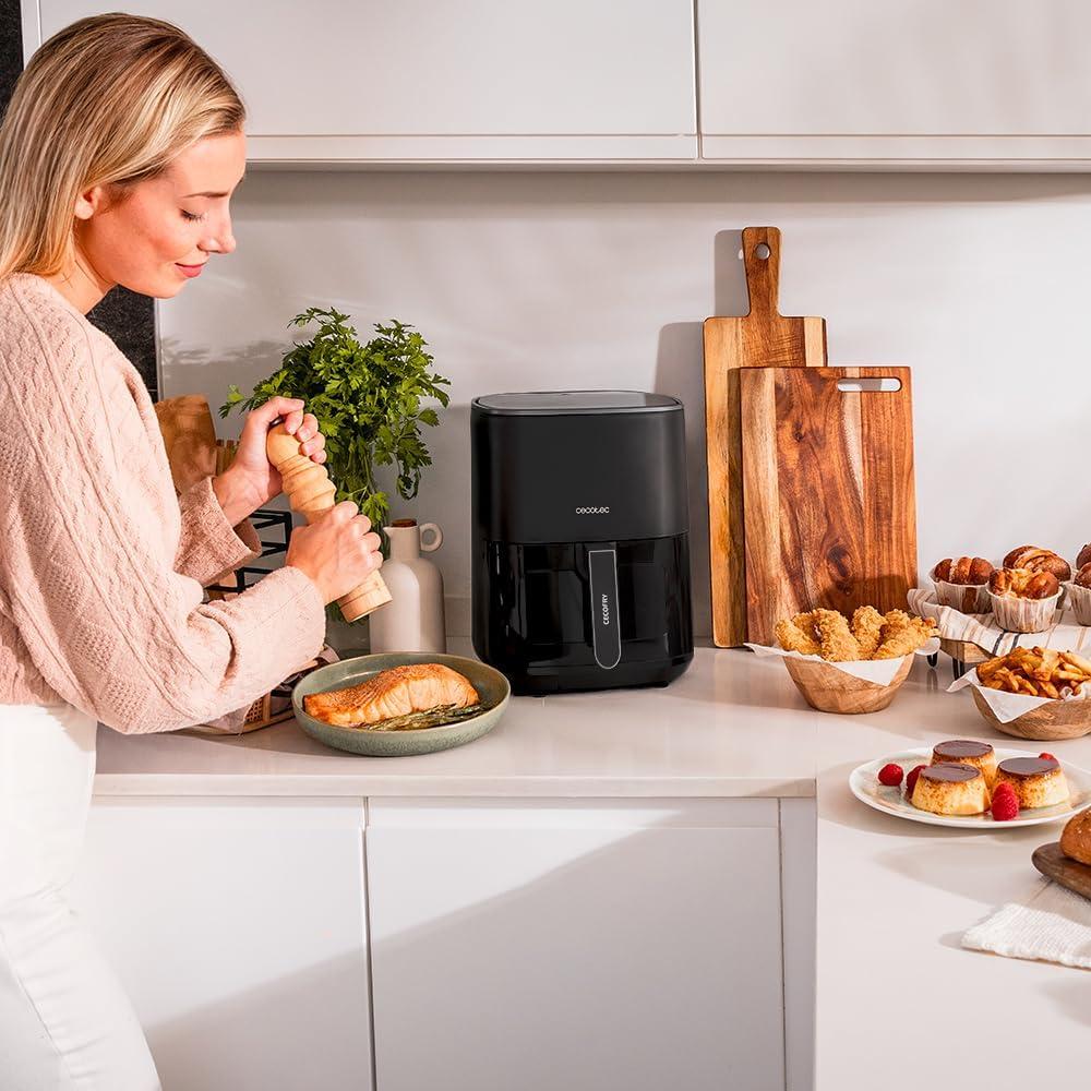 image:imageCecotec Friteuse Air sans Huile de 4 L avec Fentre Cecofry Fantastik Window 4000 Air Fryer 1400 W 9 Menus Contrle Tactile Technologie PerfectCoo 80200C Temps AjustableNoir Fentre