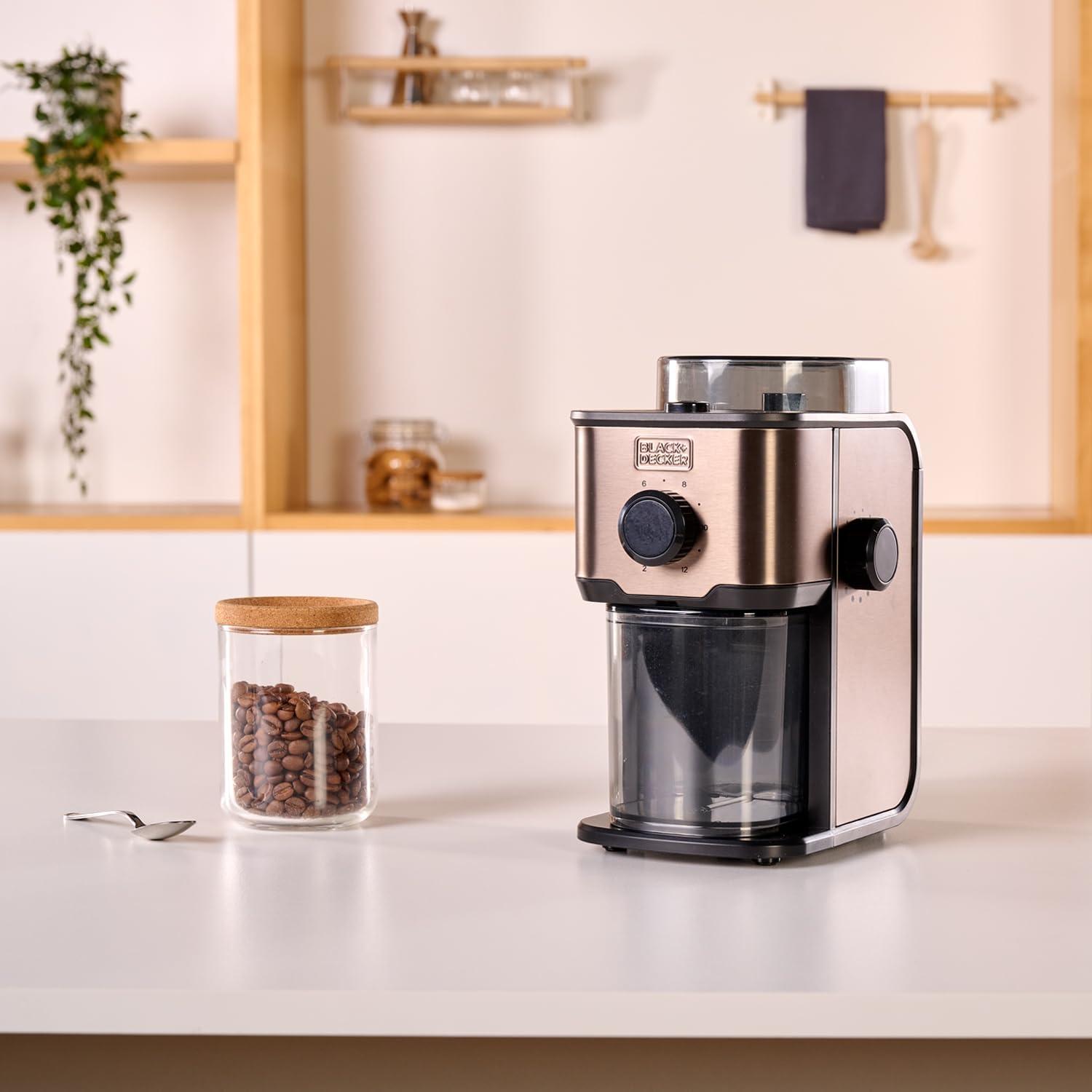 image:imageBLACKDECKER BXCG150E Moulin Caf lectrique 150 W Rservoir Grains 50 g Lames et Rservoir en Acier Inoxydable Broyage Fin Rangement de cble NoirRglable
